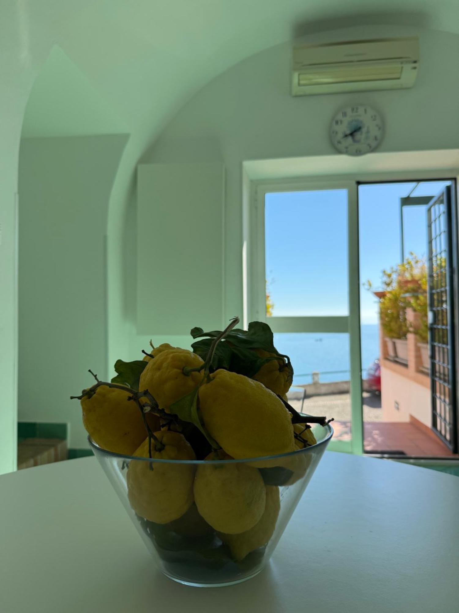 Casa Gabriella - Amalfi Coast - Free Parking - Full Sea View Villa Vietri Ngoại thất bức ảnh
